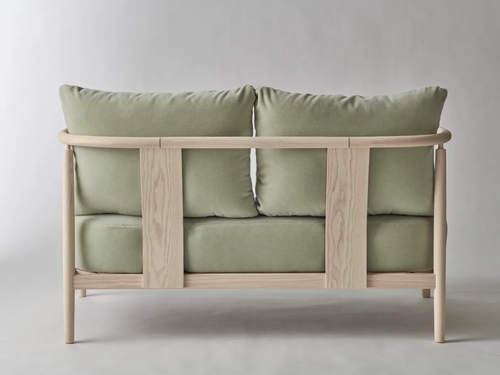 GEMLA HUMBLE SOFA / TWIN H31.1" x W51.2" x D31.1" x SH15.4"