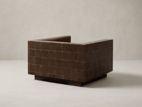 GALERIE NAINOA ARDEN LOUNGE CHAIR 01 W53.25" x D37.25" x H31.5" x SH17.25"