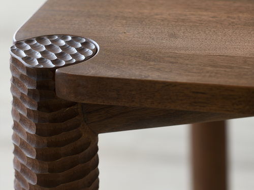 ZANAT NERON TABLE
