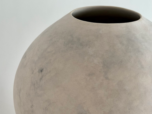 KATAYONE ADELI STAINED MOON VESSEL / GREY AND WHITE H14" x D10"