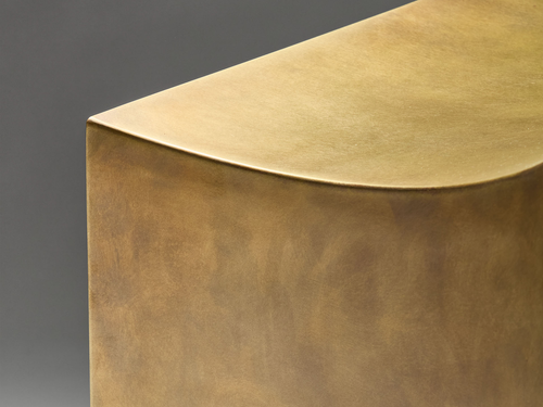STUDIO NARRA ONE CURVE STOOL W13.8" x D17.3" x H20.5"