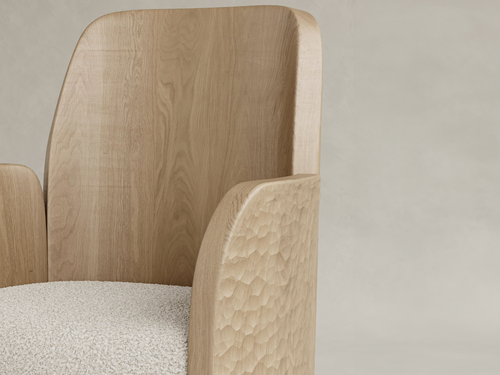 GALERIE NAINOA AURA DINING CHAIR 02 W21.75" x D19.5" x H33.75" x SH18.75"