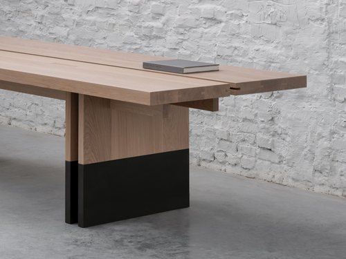 KERSTENS RIFT DINING TABLE / WOOD + METAL