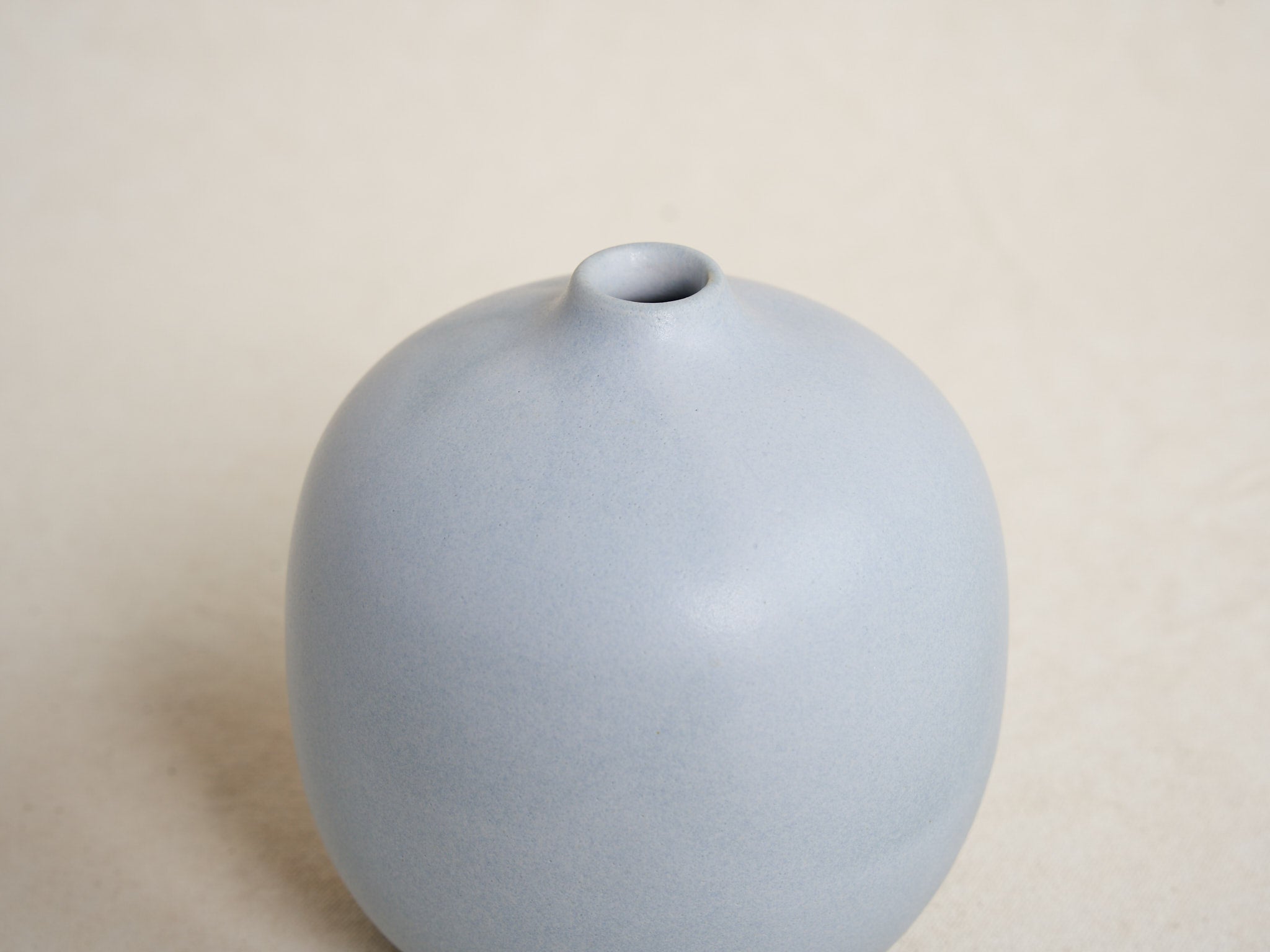 CHRISTIANE PERROCHON MEDIUM STONEWARE FLOWER VASE | GARDE – Garde
