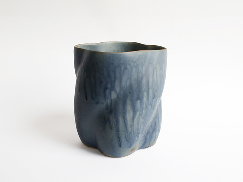 CLAM LAB BLUE ASH QUAD TWIST VESSEL Ø8” x H9”
