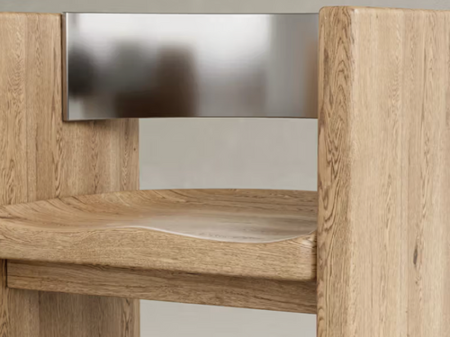 GALERIE NAINOA LIRA CHAIR 01 W23.75" x D18.25" x H28.75" x SH17.75"