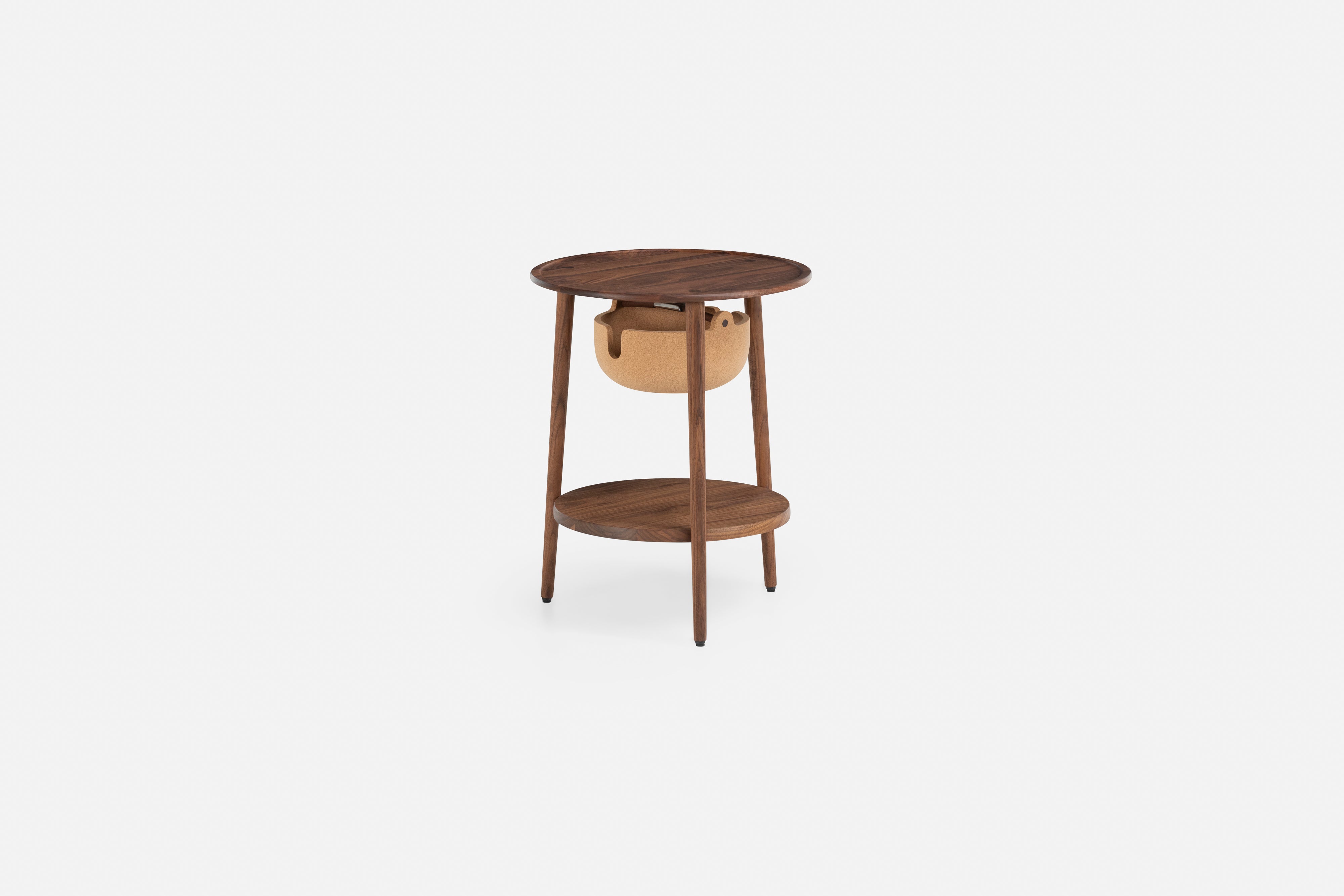 DE LA ESPADA STUDIOILSE COMPANIONS BEDSIDE TABLE | GARDE – Garde