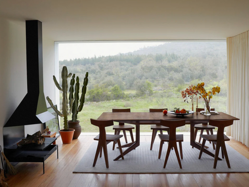 DE LA ESPADA MATTHEW HILTON LIGHT RECTANGULAR DINING TABLE / EXTENDING