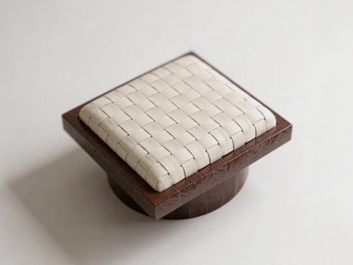 GALERIE NAINOA ARDEN OTTOMAN 01 W47.25" x D47.25" x H14.25"