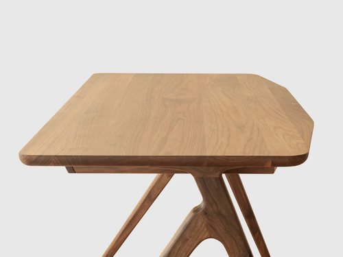 LUTECA ENO DESK W55" x D28.25" x H29"