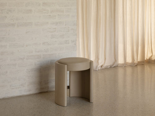 ARTICOLO CUFF STOOL H18.5” x Ø18.1"