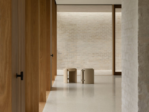 ARTICOLO CUFF STOOL H18.5” x Ø18.1"
