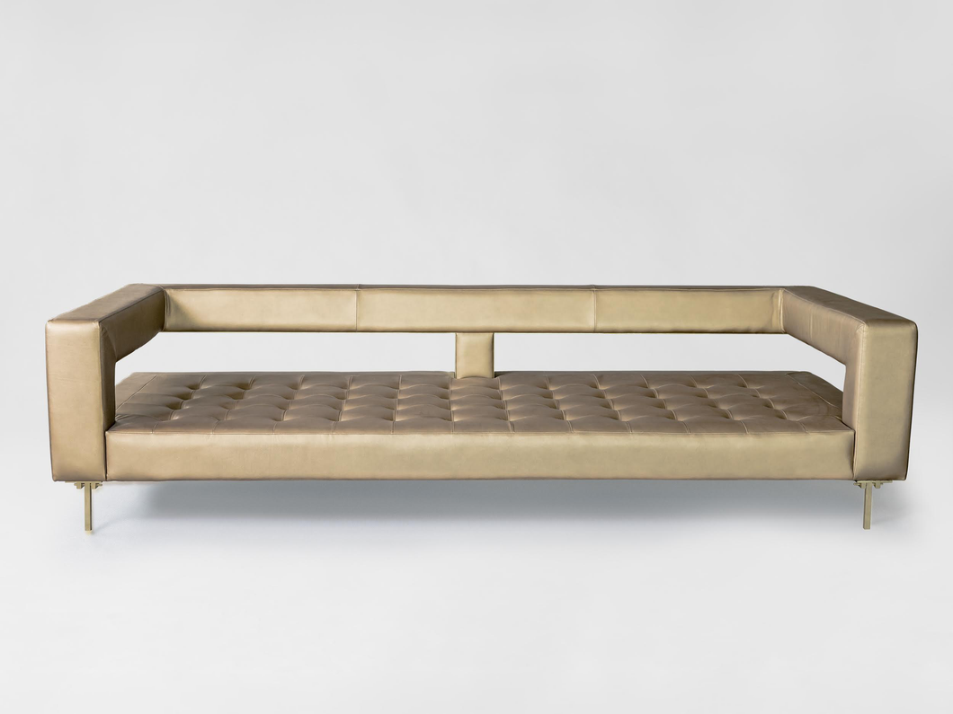 ATRA AIR LEATHER SOFA L94.4