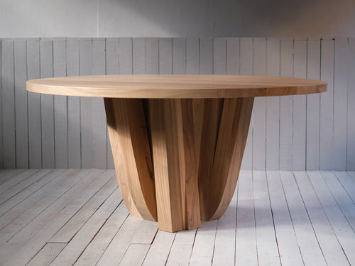ARNO DECLERCQ ZOUMEY TABLE ROUND / NATURAL Ø63" x H29.5"
