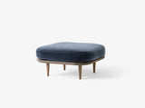 Load image into Gallery viewer, &amp;TRADITION SPACE COPENHAGEN SC9 FLY OTTOMAN H15.7&quot; x D31.5&quot; x L31.5&quot;
