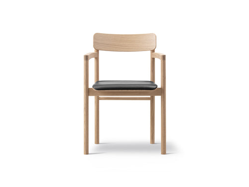 FREDERICIA CECILIE MANZ POST DINING ARMCHAIR 21.3" W x 19.5" D x 31.3" H