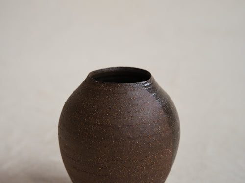 JODIE FRIED VESSEL NO.14 / IRON H4.5"