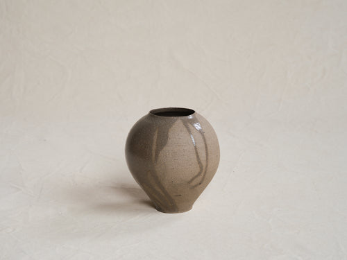 JODIE FRIED VESSEL NO.4 / ASH H7.5"