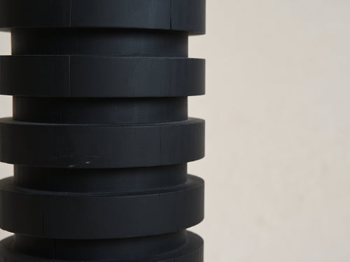 ZLATA KORNILOVA CLOSE TO HEART VESSEL 50 / BLACK H19.5" x Ø6.6"