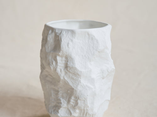 1882 Ltd MAX LAMB CROCKERY TALL VASE / WHITE Ø4” x H6"