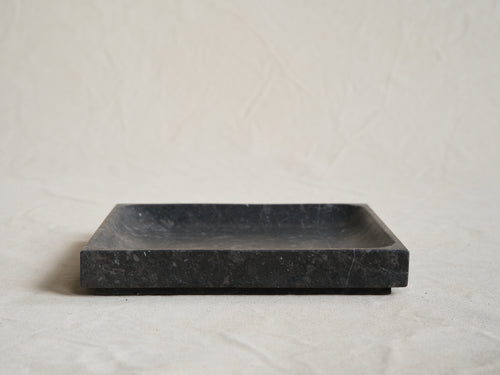 MICHAEL VERHEYDEN MEDIUM SQUARE TRAY / BELGIAN BLUESTONE L10" x W10” x H1.5”