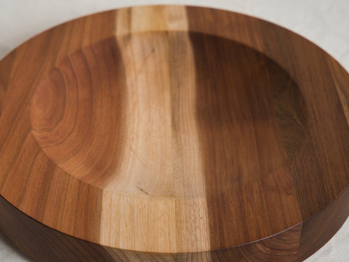 MICHAËL VERHEYDEN ECLIPSE BOWL MEDIUM WALNUT Ø15” x H2.5”