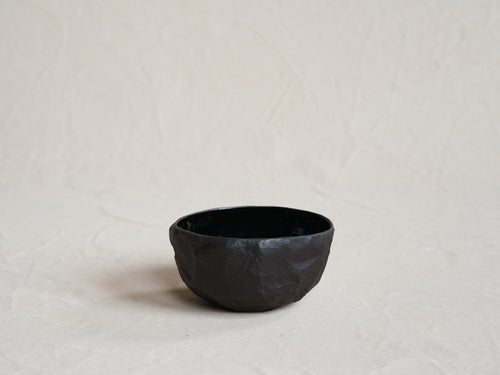 1882 Ltd MAX LAMB CROCKERY LARGE DEEP BOWL / BLACK BASALT Ø7" X H4"