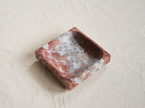 MICHAEL VERHEYDEN SMALL SQUARE TRAY / ROSSO FRANCIA L6" x W6" x H1.5"