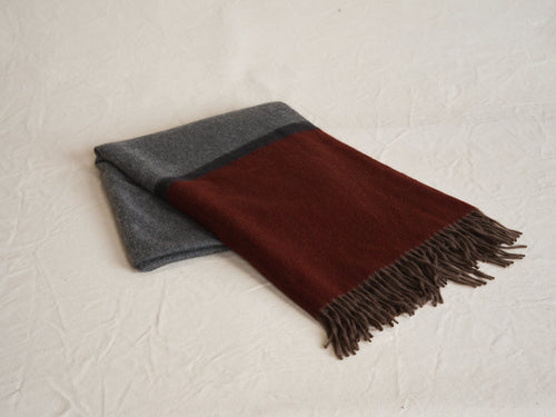 BEGG X CO ARRAN BORDERLAND THROW / DERBY BRICK 58" x 72"