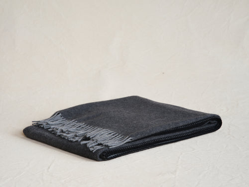 ALONPI MELROSE CASHMERE THROW / STEEL GREY L55" x W75"