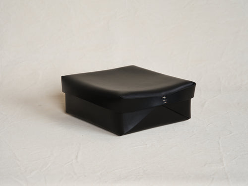 OSCAR MASCHERA MEDIUM SQUARE LIDDED LEATHER BOX / BLACK L9.5" x W9.5" x H4"