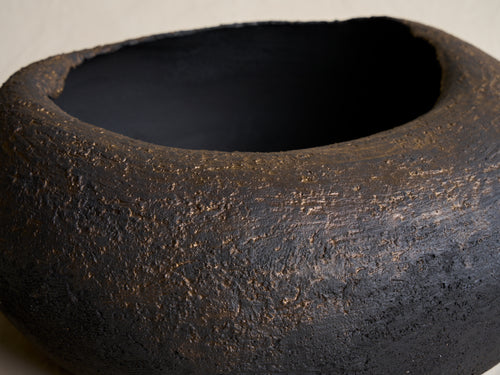 ASH DESIGN LAVA VESSEL NO.2 L17.5" x H8"