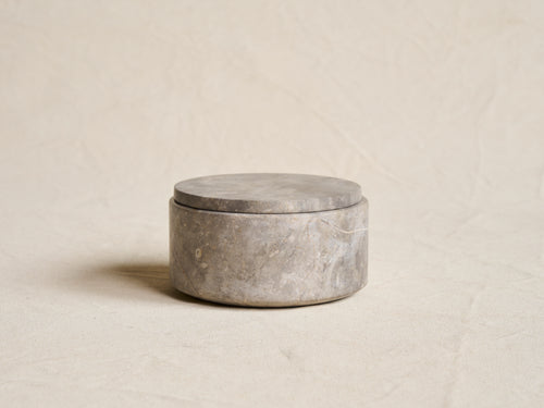 MICHAËL VERHEYDEN CONT L LOW CONTAINER / GRIGO ANTICO CHIARO Ø5.7" x H3.3"
