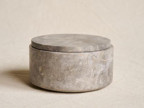 MICHAËL VERHEYDEN CONT L LOW CONTAINER / GRIGO ANTICO CHIARO Ø5.7" x H3.3"