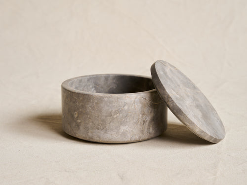 MICHAËL VERHEYDEN CONT L LOW CONTAINER / GRIGO ANTICO CHIARO Ø5.7" x H3.3"