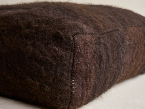 IDENTIDAD ARGENTINA SUMA FLOOR CUSHION / DARK BROWN 27.5" x 27.5" x 8"