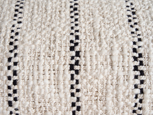 IDENTIDAD ARGENTINA RITMO CUSHION / IVORY & BLACK 16" x 35"