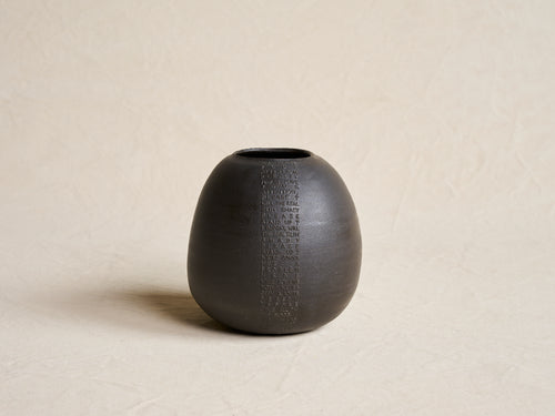 MARIE MARTIN 'THE REAL SLIM SHADY' VASE Ø6.5" x H7.4"