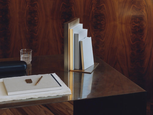 GARNIER & LINKER STUDIO KO BOOKLIGHT