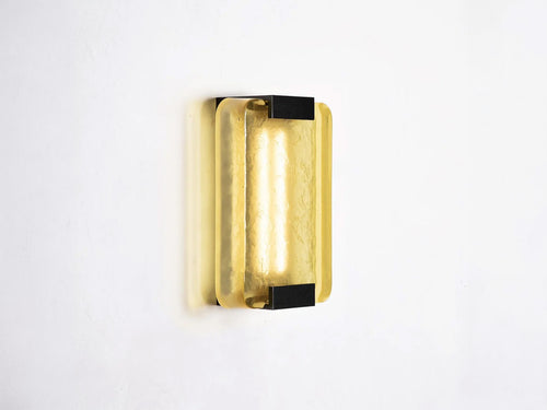 GARNIER & LINKER FOVEA SCONCE / SMALL W7.9" x D4.3" x H11.8"