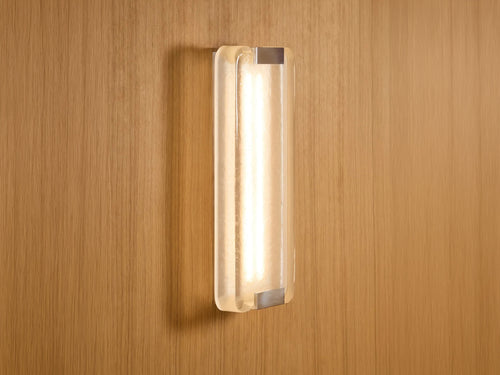 GARNIER & LINKER FOVEA SCONCE / LARGE W7.9" x D4.3" x H20.1"