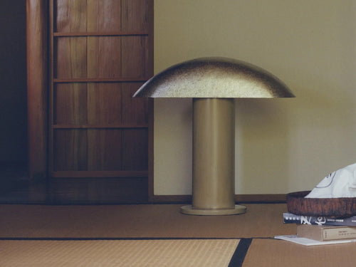 GARNIER & LINKER NEZU LACQUER TABLE LAMP W19.7" x D7.9" x H18.5"