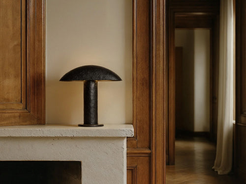 GARNIER & LINKER NEZU TABLE LAMP