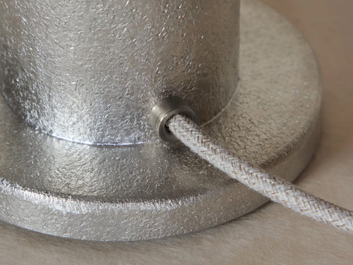 GARNIER & LINKER NEZU TABLE LAMP