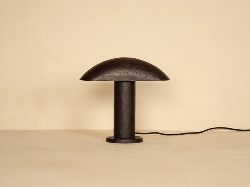 GARNIER & LINKER NEZU TABLE LAMP