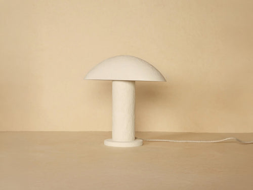 GARNIER & LINKER NEZU TABLE LAMP