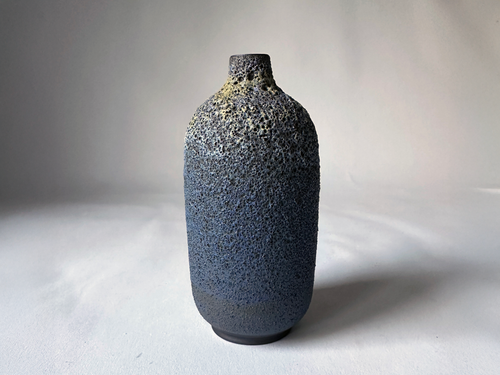 HEATHER ROSENMAN LAVA VASE / BLUMOSS 25638 W3" x D3" x H6"