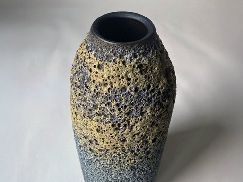 HEATHER ROSENMAN LAVA VASE / BLUMOSS 25635 W2.5" X D2.5" x H7"