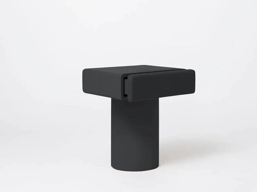FAYE TOOGOOD ROLY-POLY NIGHTSTAND / CHARCOAL H18.5