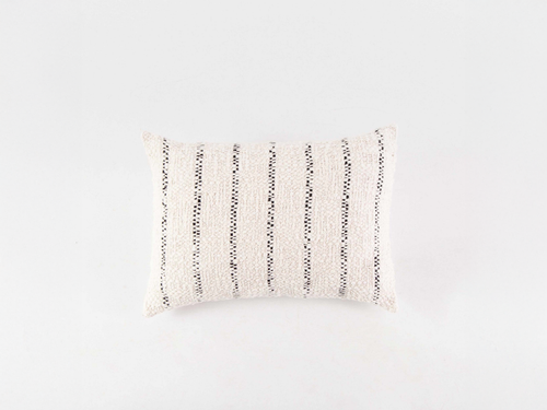 IDENTIDAD ARGENTINA RITMO CUSHION / IVORY & BLACK 16" x 35"